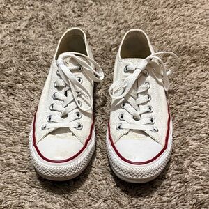 White Low-Top Canvas Sneakers with Red Trim